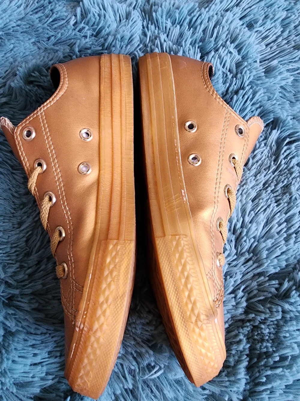 Converse metallic bronze